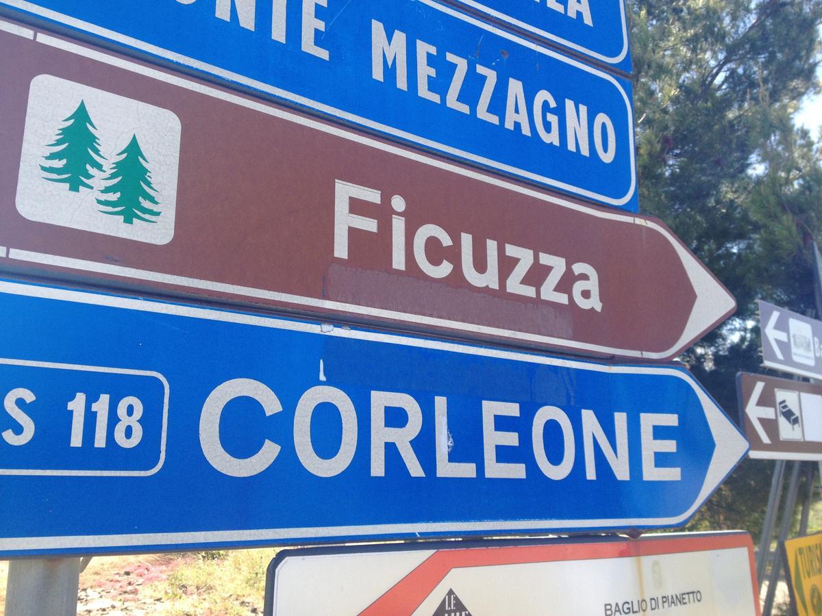 Agriturismo Al Poggetto Piana Degli Albanesi Esterno foto