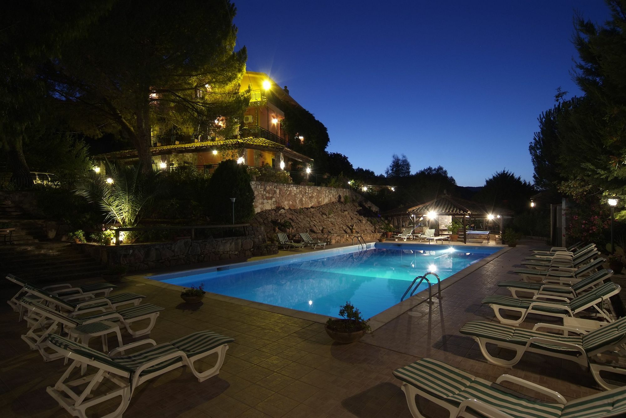 Agriturismo Al Poggetto Piana Degli Albanesi Esterno foto
